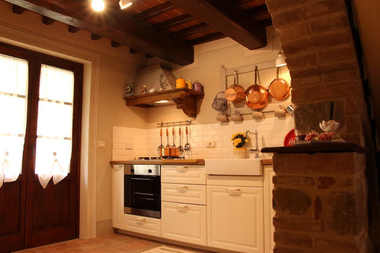 Il Cortile Delle Rose Holiday House ペルージャ エクステリア 写真